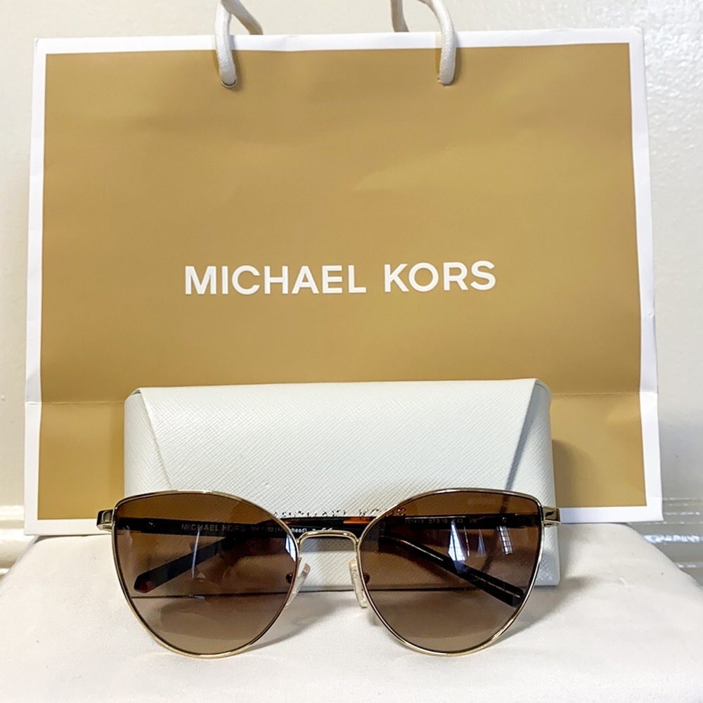 Michael Kors MK-1052 Arrowhead Sunglasses - Picture 2 of 5